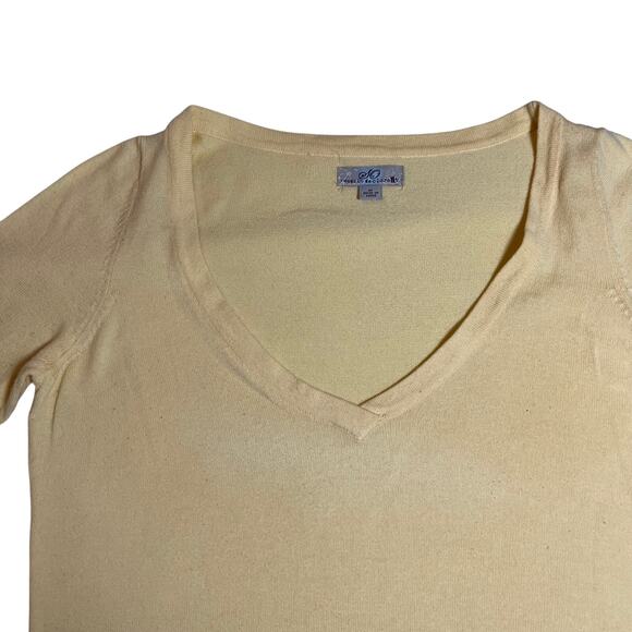 Vintage SO V-Neck Knit Sweater Size Medium Butter Yellow Preppy Academic Casual - Picture 3 of 7